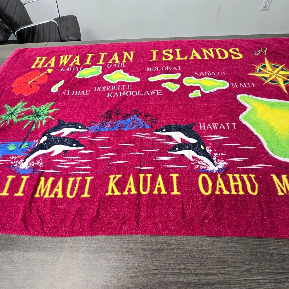 Favant Hawaiian Islands Beach Towel Pink Cotton Map Maui Kauai Dolphins 62x37